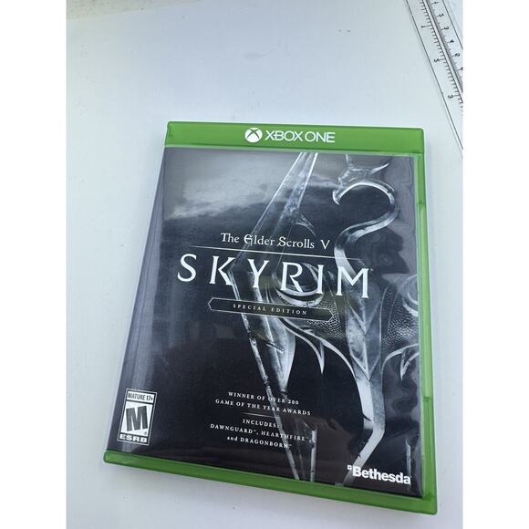 The Elder Scrolls V Skyrim Special Edition Microsoft Xbox One Tested - Picture 1 of 3